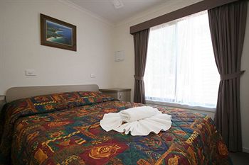 Wallamba River Holiday Park - Getaway Accommodation 2