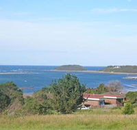 Water View House at Orient Point - Getaway Accommodation