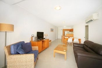 Seaforth Apt 333 - Getaway Accommodation 3