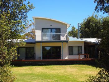 Uringah Rejuvenate Stays - Getaway Accommodation 4