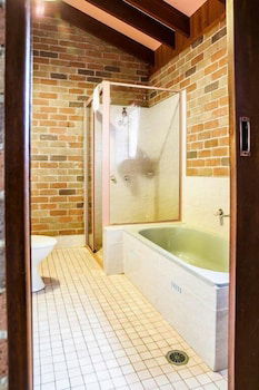 Crescent Head Resort & Conference Centre - Getaway Accommodation 3