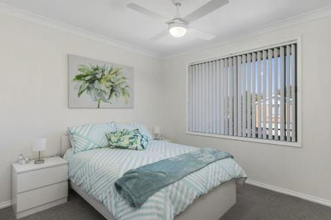 Right At Home In Bonny Hills - Getaway Accommodation 4