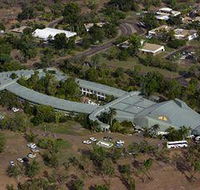 Holiday Inn Gagudju Crocodile - Getaway Accommodation