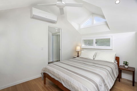 Private Garden Apartment Minutes Walk To Station NBN01 - Getaway Accommodation 2