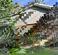 Private Garden Apartment Minutes Walk to Station NBN01 - Getaway Accommodation