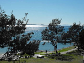Beachpoint Unit 202 - Getaway Accommodation 0
