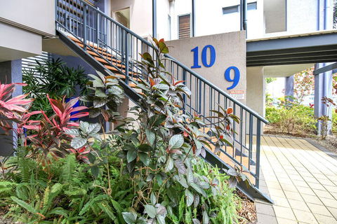 Centrally Located Apartment 1020 - Getaway Accommodation 2