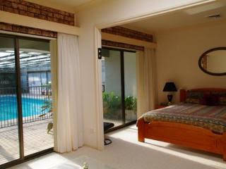 Batemans Bay Manor - Getaway Accommodation 1