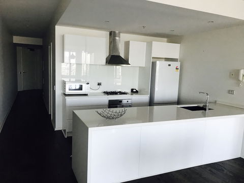 Apartments Melbourne Domain - New Quay Docklands - Getaway Accommodation 5
