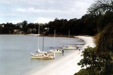 The Mitchells Waterfront Bed & Breakfast - Getaway Accommodation 5