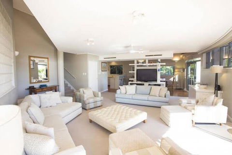 Noosa Apartments 1 Hastings Park - Getaway Accommodation 3