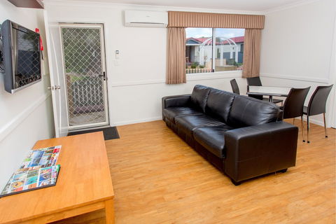 BIG4 Emu Beach Holiday Park - Getaway Accommodation 6
