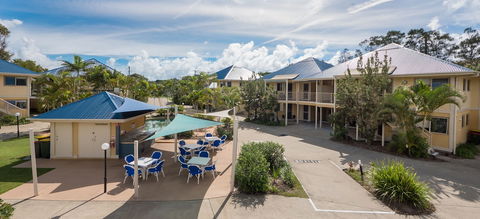 Hastings Cove Waterfront Holiday Apartments - Getaway Accommodation 3