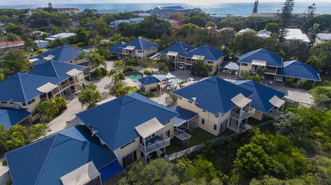 Hastings Cove Waterfront Holiday Apartments - Getaway Accommodation 1