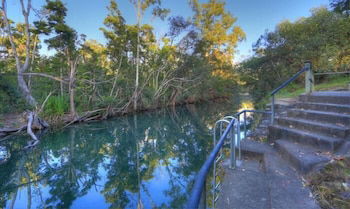 Kookaburra Holiday Park Cardwell - Getaway Accommodation 1