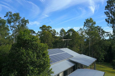 Melawondi Spring Retreat - Getaway Accommodation 2