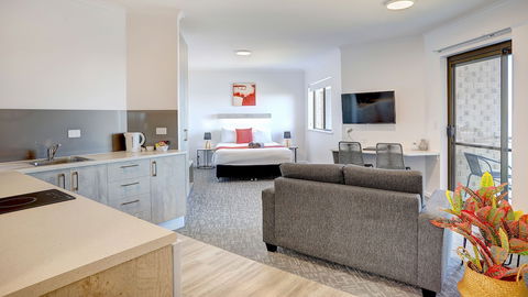 Limani Port Lincoln - Getaway Accommodation 5