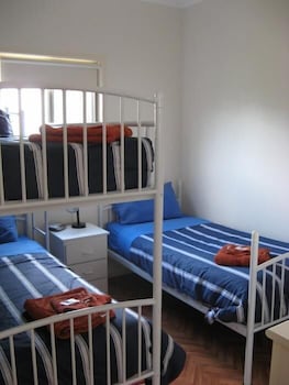 Lookout Holiday Units - Getaway Accommodation 5