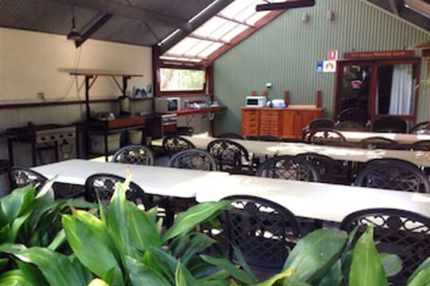 The Oasis At One Mile Beach - Getaway Accommodation 4