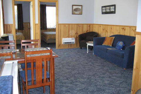 Anchor Down Cottages - Getaway Accommodation 0