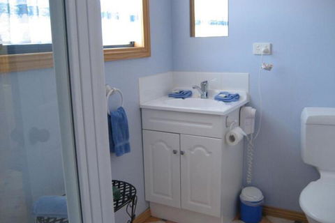 Anchor Down Cottages - Getaway Accommodation 2