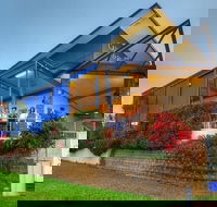Tropixx Motel  Restaurant - Getaway Accommodation