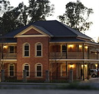 Carlyle Suites  Apartments - Getaway Accommodation