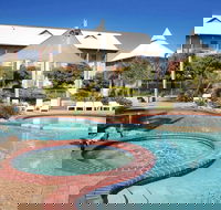 Mercure Bunbury Sanctuary Golf Resort - Getaway Accommodation