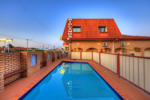 Midlands Motel - Getaway Accommodation 3