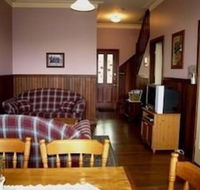 Pemberton Old Picture Theatre Holiday Apartments - Getaway Accommodation