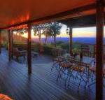 At Remingtons Private Cottages  Lodge - Getaway Accommodation