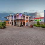 Clifford Gardens Motor Inn - Getaway Accommodation 0