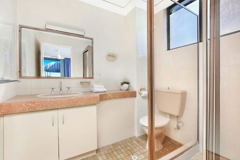 Headland Tropicana - Getaway Accommodation 3