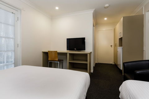 The Waterloo Bay Hotel - Getaway Accommodation 6