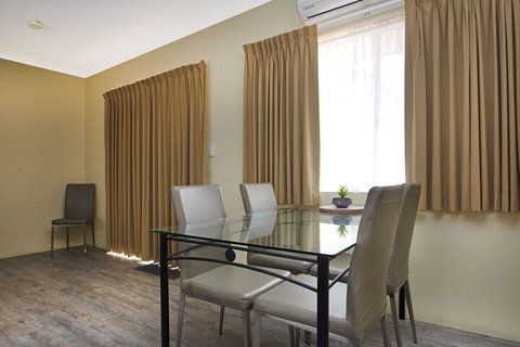 Gale Street Motel And Villas - Getaway Accommodation 6