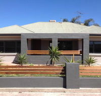 Ploughmans on Wallis Horsham - Getaway Accommodation