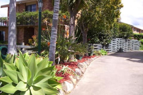 Harbour Lights Holiday Units - Getaway Accommodation 1