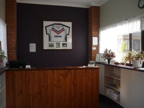 Hanging Rock Family Motel - Getaway Accommodation 2