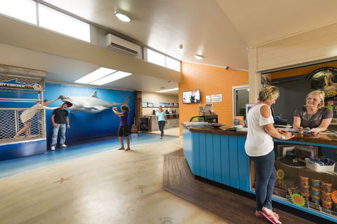 Port Lincoln YHA - Getaway Accommodation 1