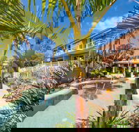 Mollymook Seascape Motel  Apartments - Getaway Accommodation