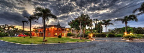 Diamond Beach Resort - Getaway Accommodation 3