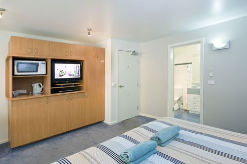 Anchorage Motel And Villas - Getaway Accommodation 3