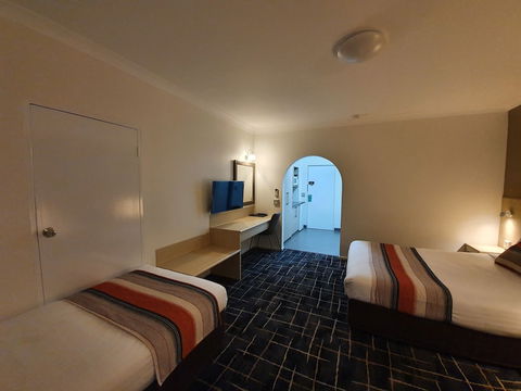 Hamiltonâ€™s Queanbeyan Motel - Getaway Accommodation 6