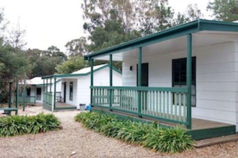 Fernleigh Farmstay & Bike Park - Getaway Accommodation 0