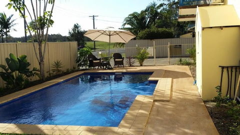 Harrington Village Motel - Getaway Accommodation 4