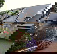 Lucy's House Serenity - Getaway Accommodation