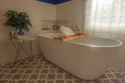 Heytesbury House - Getaway Accommodation 6