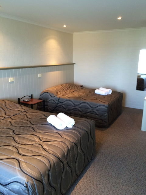 Heritage House Motel & Units - Getaway Accommodation 3