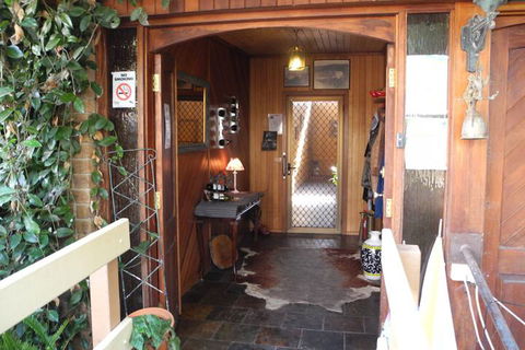 Happy Days Accommodation - Getaway Accommodation 1