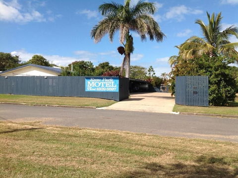 Emu Park Motel - Getaway Accommodation 0